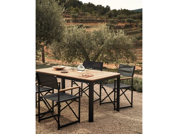 Tuintafel BONA - Teak/Zwart Hout 8 Tuintafel BONA - Teak/Zwart Hout - Afbeelding 6