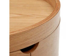 Nachttafel OCTAVIA - Essen Multiplex Hout 12 Nachttafel OCTAVIA - Essen Multiplex Hout -Lifetime || ESSENZA || Zuiver Winkel kave home octavia 71677