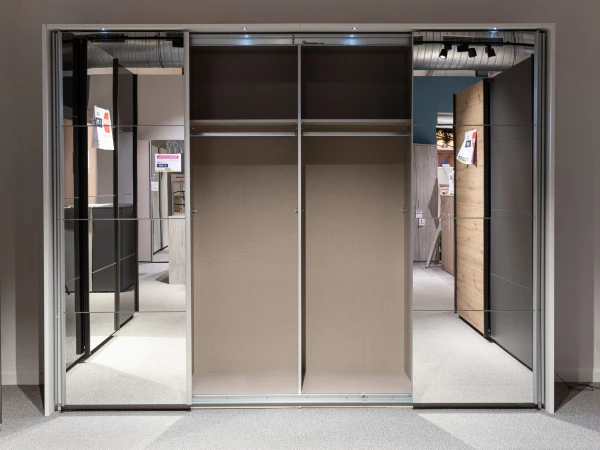 Kleerkast SYNCRONO Met Spiegel - Wit Wit 5 Kleerkast SYNCRONO Met Spiegel - Wit Wit - Afbeelding 3