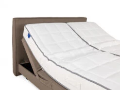 Elektrische Boxspring Incl. Hoofdbord MILANO - Bruin Bruin -Lifetime || ESSENZA || Zuiver Winkel revor milano 64827