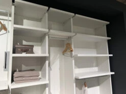 Walk-in Kast Incl. Accessoires - Wit Wit -Lifetime || ESSENZA || Zuiver Winkel richter young design walk in 73177