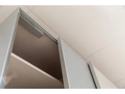 Staud Kleerkast SINFONIE PLUS Met Spiegel - Lichtgrijs Lichtgrijs 23 Staud Kleerkast SINFONIE PLUS Met Spiegel - Lichtgrijs Lichtgrijs -Lifetime || ESSENZA || Zuiver Winkel staud sinfonie plus 49374