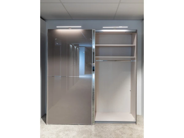 Staud Schuifdeurkast SINFONIE PLUS - Inclusief Verlichting Grijs 5 Staud Schuifdeurkast SINFONIE PLUS - Inclusief Verlichting Grijs - Afbeelding 3