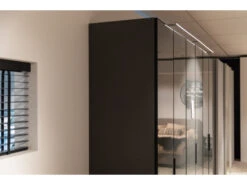 Staud Kleerkast SWING Incl. Accessoires - Zwart Zwart -Lifetime || ESSENZA || Zuiver Winkel staud swing 51720