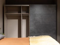 Schuifdeurkast TAMPA - Artisan Eik/grafiet Hout 12 Schuifdeurkast TAMPA - Artisan Eik/grafiet Hout -Lifetime || ESSENZA || Zuiver Winkel tampa 60427